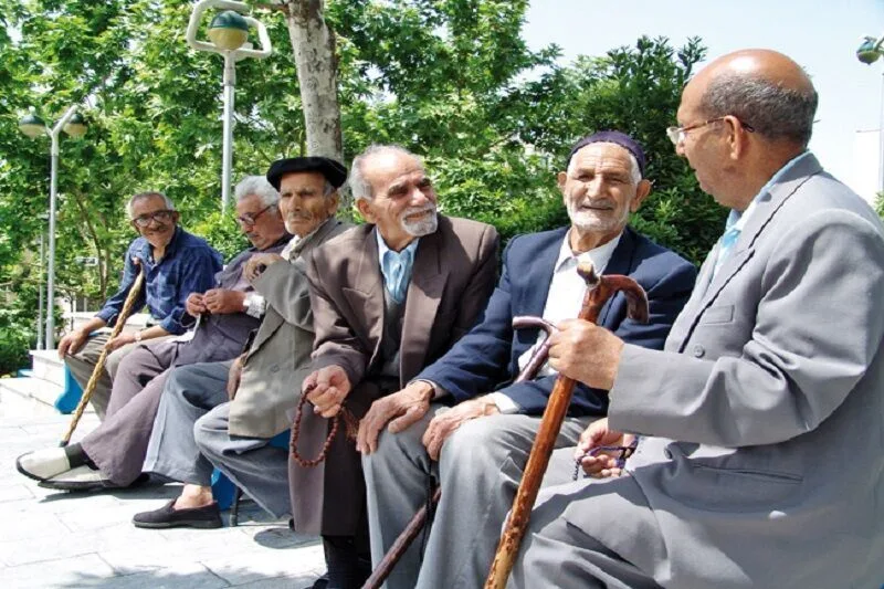 سهم سالمندی در ایران تا ۱۴۳۰ به ۳۰ درصد می‌رسد/ ۲۰ سال فرصت تا بسته شدن پنجره جمعیتی